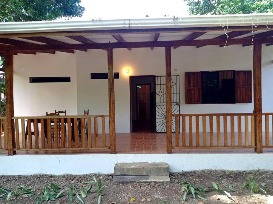 Green Papaya Villa Puerto Viejo de Talamanca Екстериор снимка